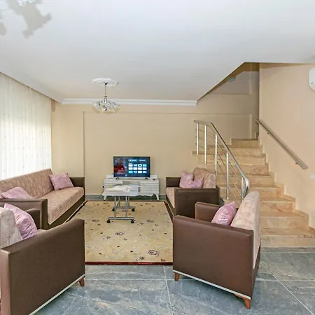 Villa Paradise Town Legend *