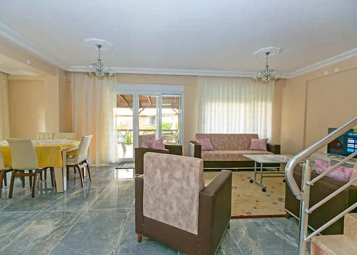 Paradise Town Legend Villa