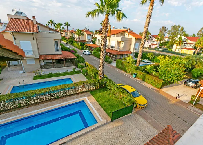 Paradise Town Legend Villa *