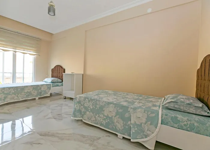 Paradise Town Legend